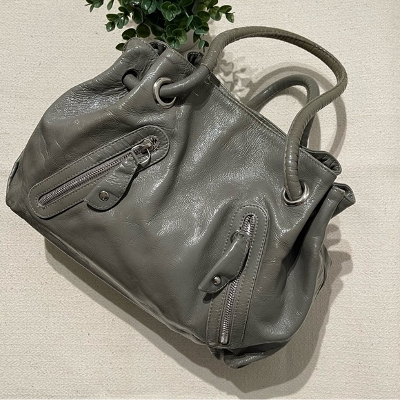 Furla - Leather Shoulder Bag - Picture 5 of 13